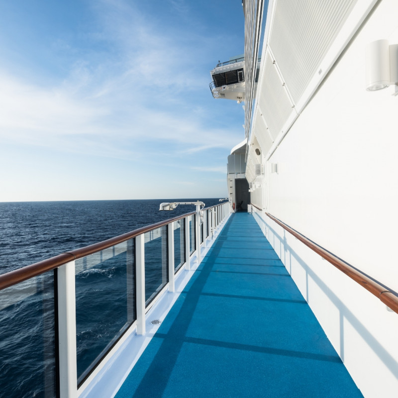 Epoxy Flooring for Boat Decks: Ensuring Marine Durability and Style