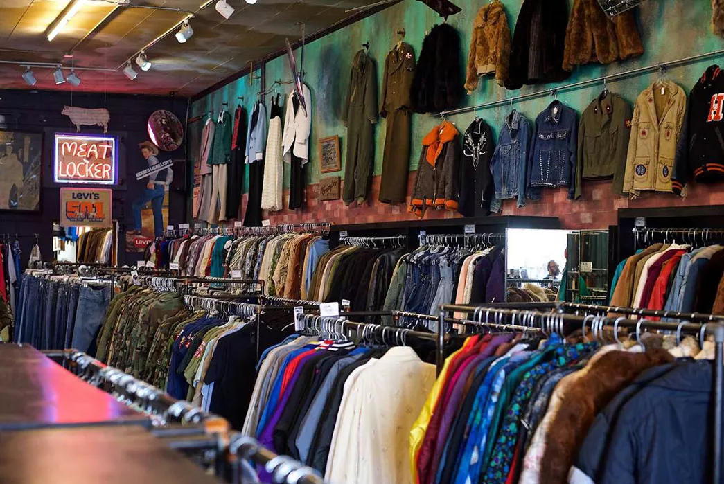 Epoxy Flooring for Vintage Clothing Stores: Retro Vibes with Contemporary Durability